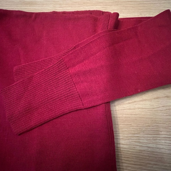 J.CREW MERINO WOOL TURTLENECK SWEATER WITH SIDE SLITS - Picture 8 of 13